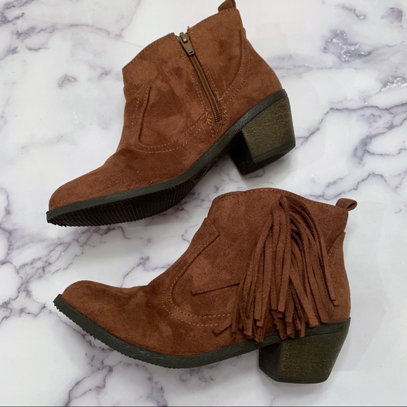 FINAL PRICE Faded Glory rust suede fringed side zip mid heel booties size 5 - Picture 2 of 12